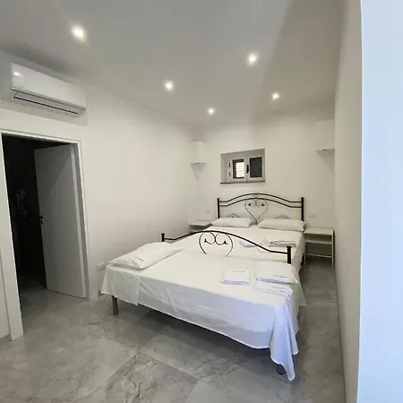 San Lorenzo Couette-café Cariati