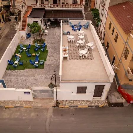 San Lorenzo Couette-café